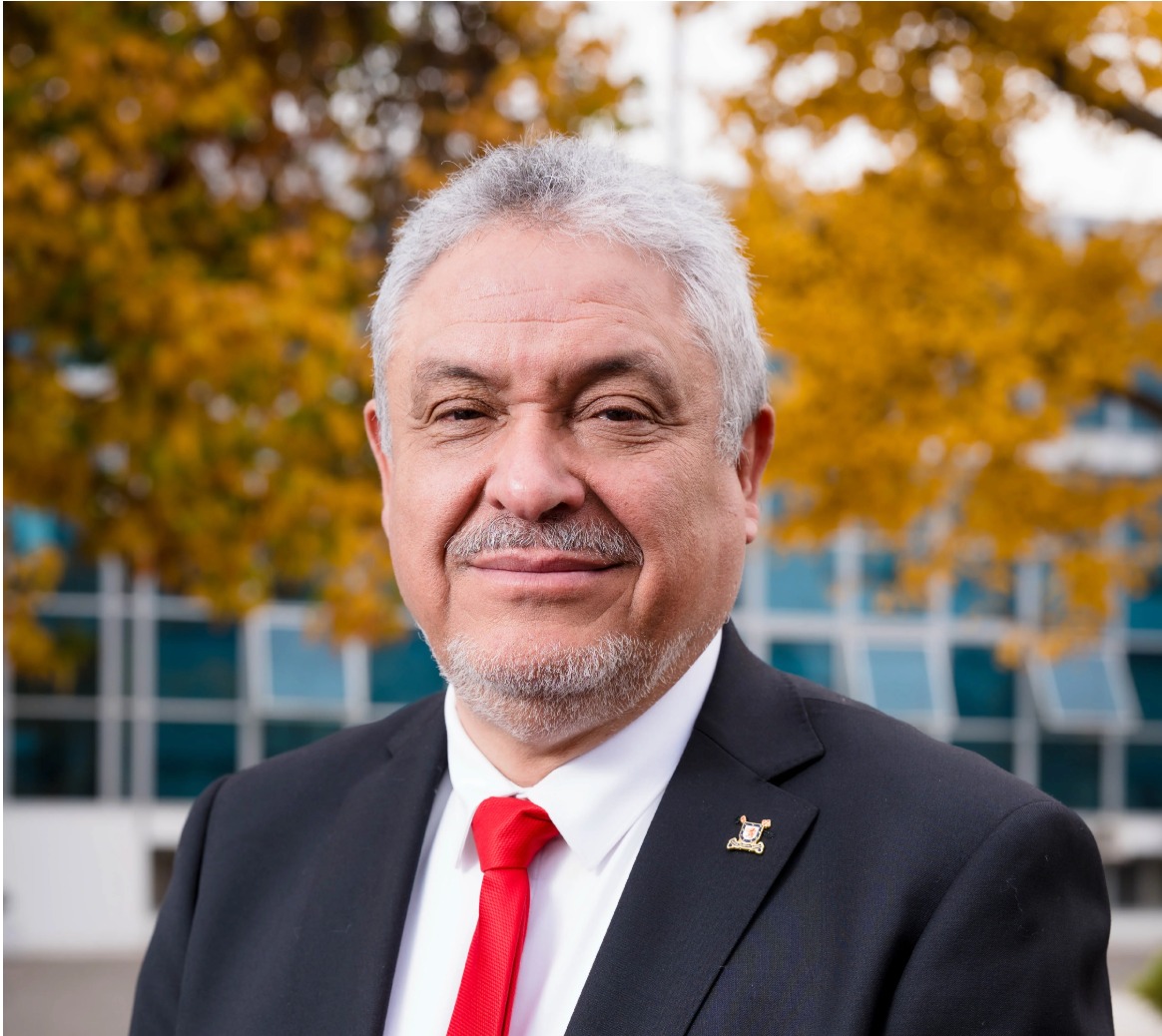 Dr. Pedro Iván Palominos Belmar